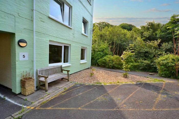 2 Bedroom Flat For Sale In Haven Court, Little Haven, Haverfordwest, SA62