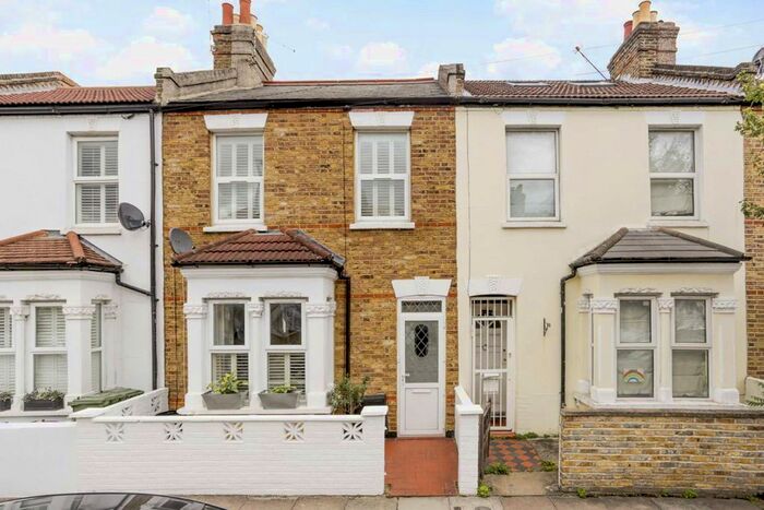 3 Bedroom Terraced House To Rent In Squarey Street, London, SW17