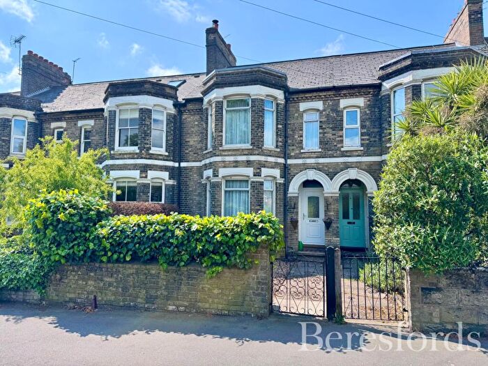 3 Bedroom Terraced House For Sale In Old Heath Road, Colchester, CO1