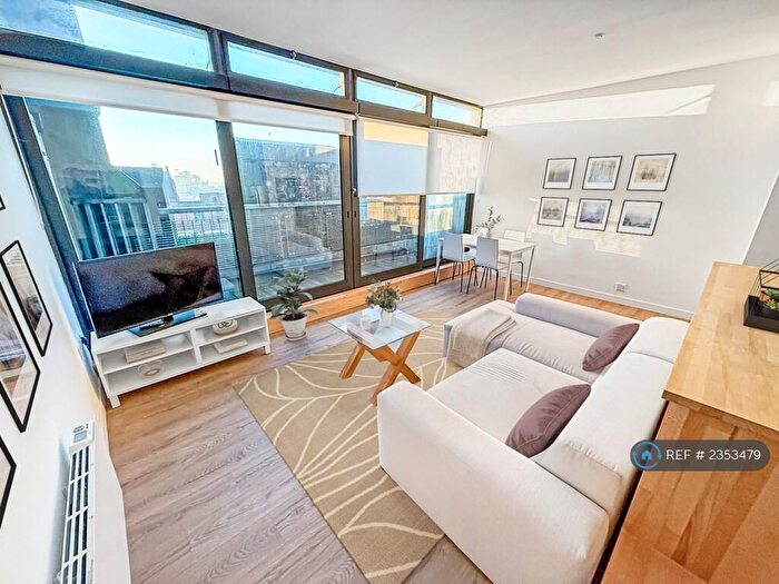 2 Bedroom Penthouse To Rent In The Collegiate, Liverpool, L6