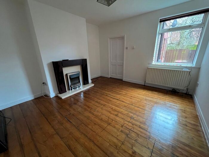 2 Bedroom Flat To Rent In Allendale Road, Newcastle Upon Tyne, NE6