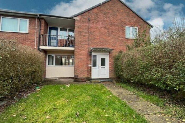 2 Bedroom Flat To Rent In Northfields, Knutsford, WA16