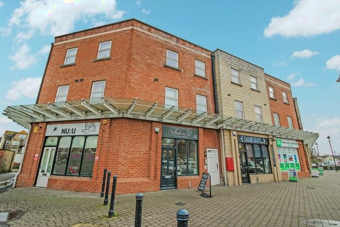 2 Bedroom Apartment To Rent In Godwin Court, Old Town, Swindon, SN1