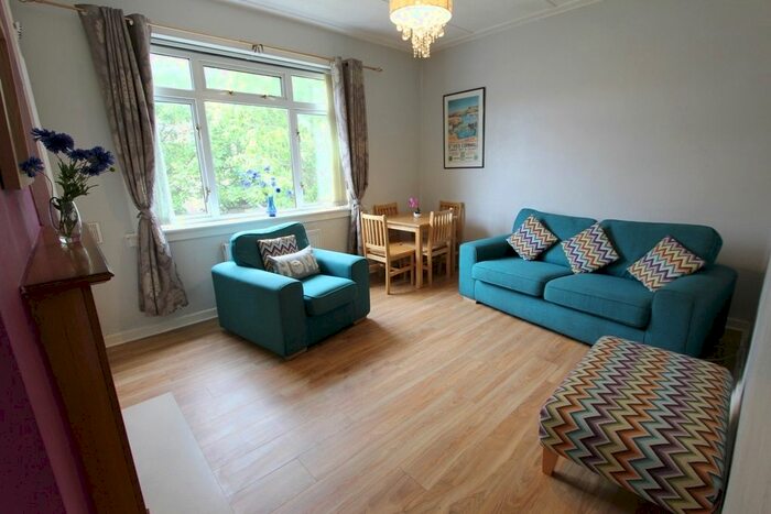 2 Bedroom Flat To Rent In Lochend Gardens, Edinburgh, Lochend, EH7