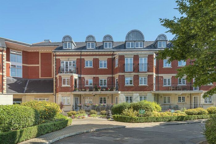 2 Bedroom Apartment To Rent In Eastcote Road, Pinner, HA5