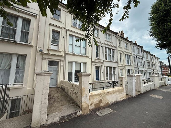 2 Bedroom Flat To Rent In Goldstone Villas, Hove, BN3