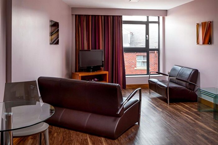 1 Bedroom Flat To Rent In Roomzzz City - Liberty, Leeds, LS1