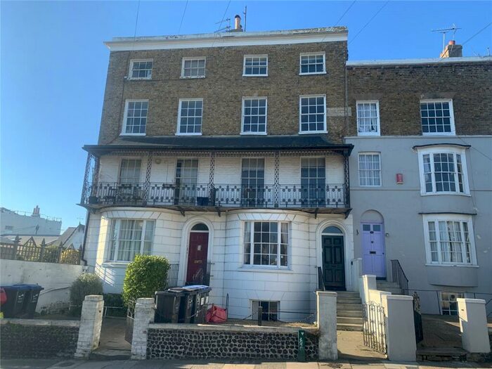 1 Bedroom Flat To Rent In Stone Road, Broadstairs, Kent, CT10