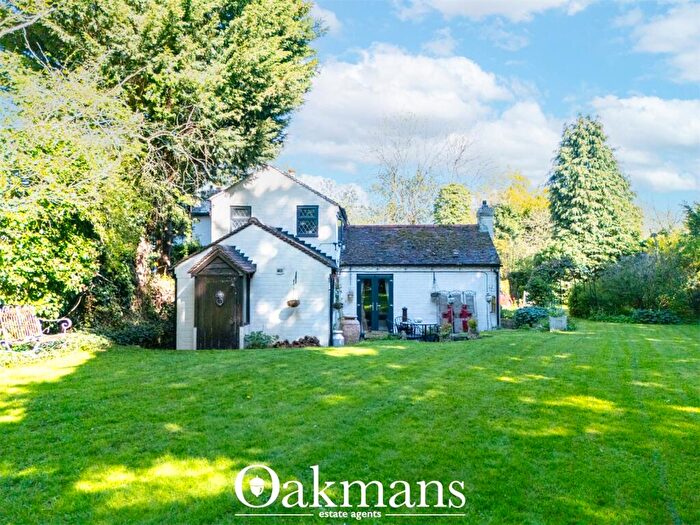 4 Bedroom Detached House For Sale In Hinton Fields, Bournheath, Bromsgrove, Worcestershire, B61