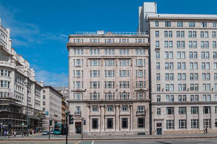2 Bedroom Apartment To Rent In West Africa House, Water Street, Liverpool, L2