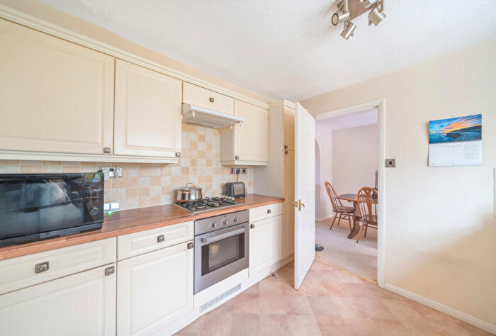 4 Bedroom Detached House For Sale In Spencer Drive, Midsomer Norton, Radstock, Somerset, BA3