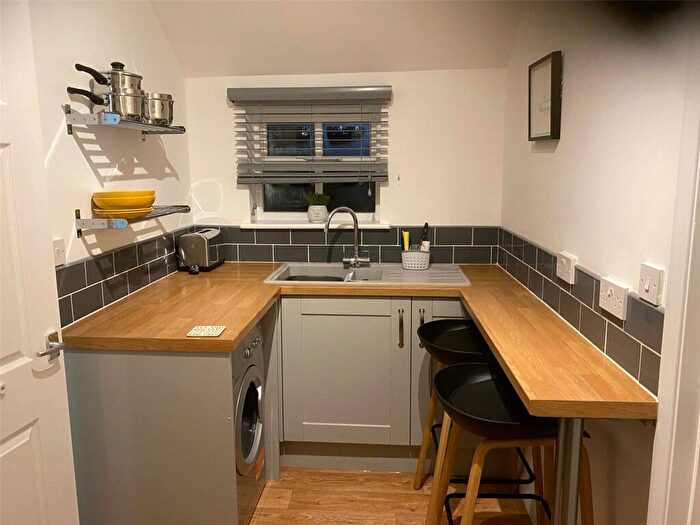 6 Bedroom Detached House For Sale In Park Street, Chatteris, Cambridgeshire, PE16