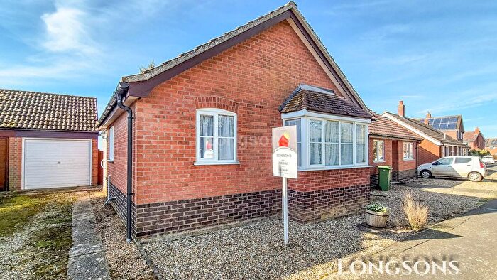 2 Bedroom Detached Bungalow For Sale In Rectory Gardens, Hingham, NR9