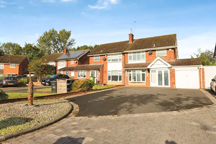 3 Bedroom Property For Sale In Sutherland Drive, Wombourne, Wolverhampton, WV5