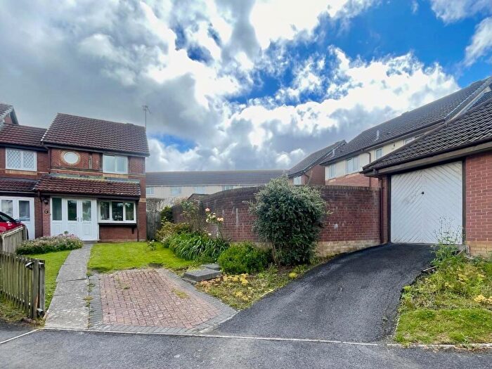 2 Bedroom End Of Terrace House For Sale In Westfield Drive, Penarth, CF64