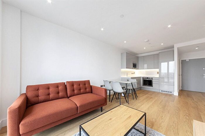 1 Bedroom Flat For Sale In East Timber Yard, Pershore Street, Birmingham, B5