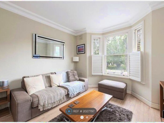 1 Bedroom Flat To Rent In St. James's Drive, London, SW17