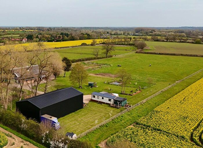 Detached House For Sale In Mid Norfolk, Wendling, Near Dereham, NR19