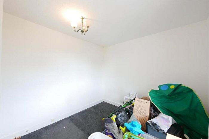 2 Bedroom Apartment To Rent In Hornsey Chambers, Southwold Road, Clapton, E5