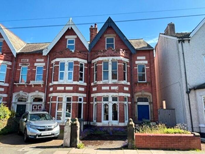 6 Bedroom Semi-Detached House For Sale In Church Road, West Kirby, Wirral, CH48