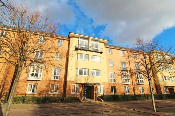 2 Bedroom Apartment To Rent In Messina House, Vellacott Close, Cardiff Bay, CF10