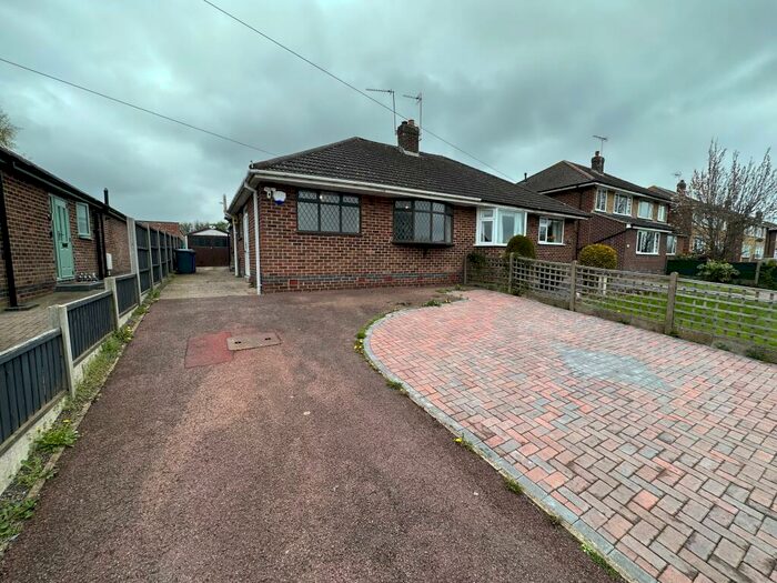 2 Bedroom Bungalow To Rent In Hopley Road, Burton-On-Trent, DE13