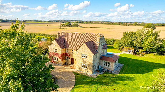 4 Bedroom Detached House For Sale In Thurlby, PE10