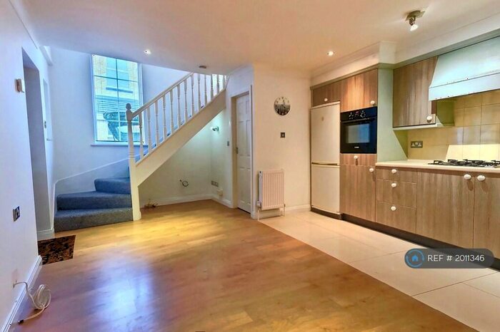 2 Bedroom Detached House To Rent In Kingston Road, Poole, BH15