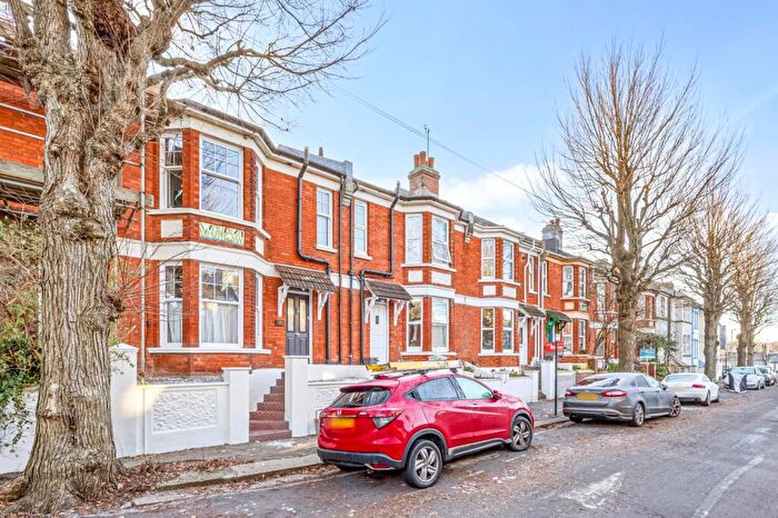 3 Bedroom Terraced House For Sale In Riley Road, Brighton, East Sussex, BN2