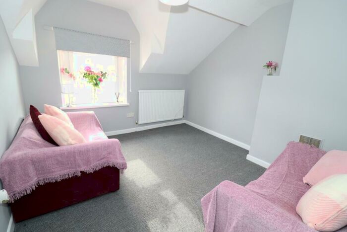 1 Bedroom Flat To Rent In Gold Street, Roath, CF24