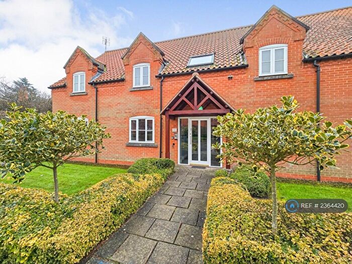 2 Bedroom Flat To Rent In Hassall Court, Bingham, Nottingham, NG13