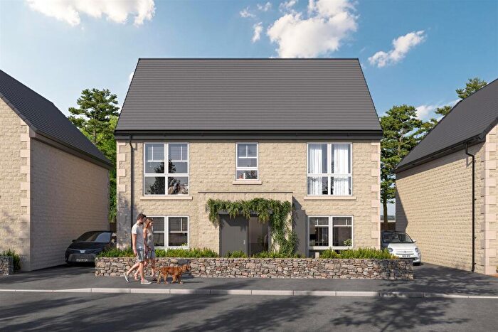 4 Bedroom Detached House For Sale In Blackburn Road, Edenfield, BL0