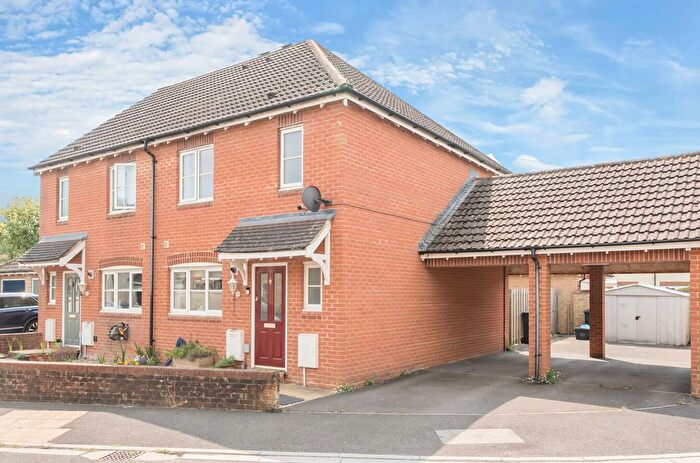 3 Bedroom Semi-Detached House For Sale In Hazelwell Lane, Ilminster, Somerset, TA19