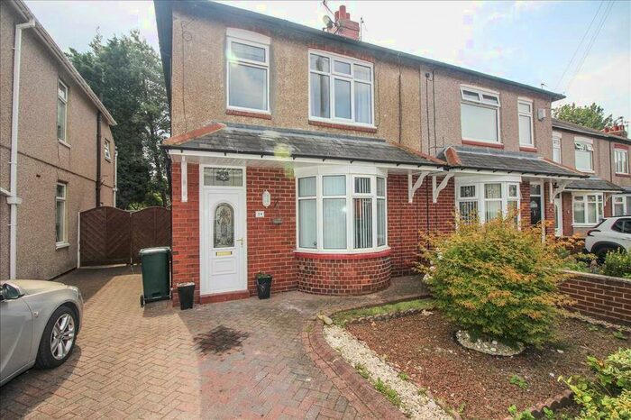 3 Bedroom Semi-Detached House To Rent In Laburnam Avenue, Walkerville, Newcastle Upon Tyne, NE6