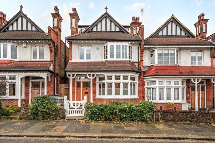 5 Bedroom Terraced House For Sale In Woodberry Crescent, London, N10