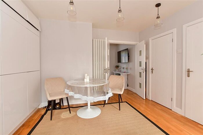 3 Bedroom Terraced House For Sale In Hilldene Avenue, Romford, Essex, RM3