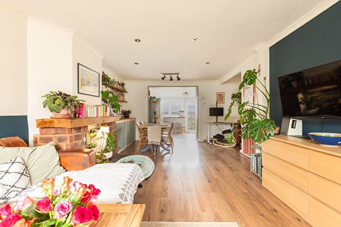 3 Bedroom Semi Detached House For Sale In Novers Park Drive, Knowle, BS4