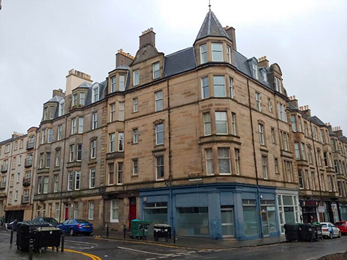 2 Bedroom Flat To Rent In Blackwood Crescent, Edinburgh, EH9