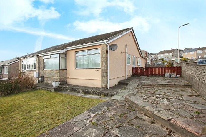 3 Bedroom Semi-Detached Bungalow For Sale In York Drive, Llantwit Fardre, Pontypridd, CF38
