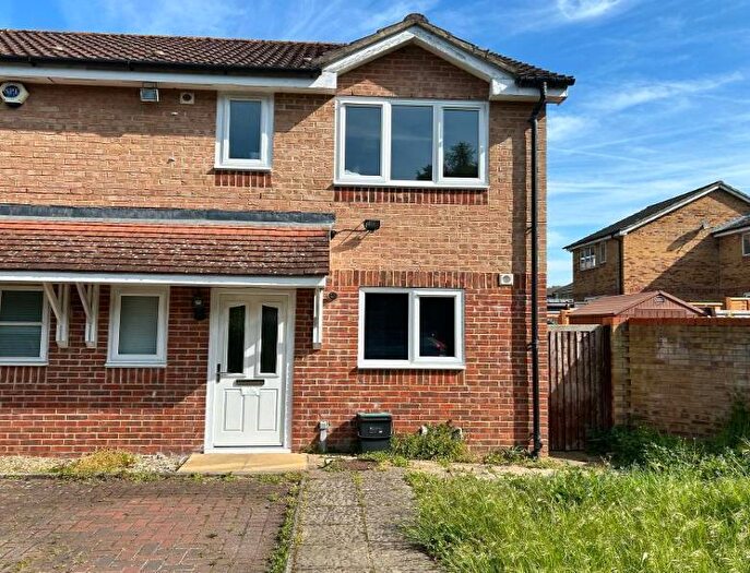 2 Bedroom Terraced House To Rent In Star Lane, Orpington, Kent, BR5