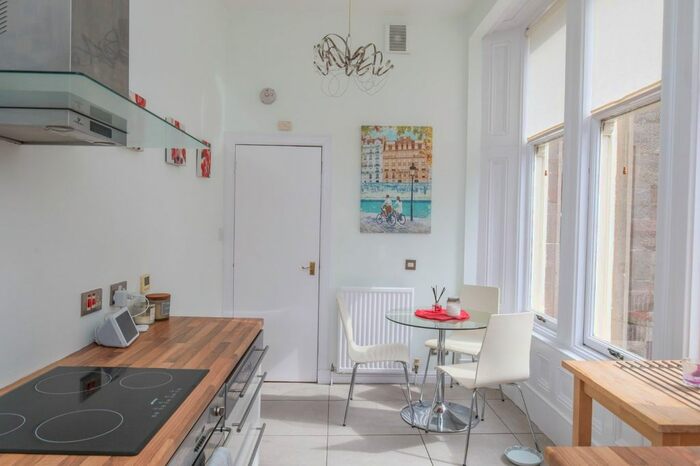 2 Bedroom Flat To Rent In Flat E, Arden House, Loch Lomond, G83