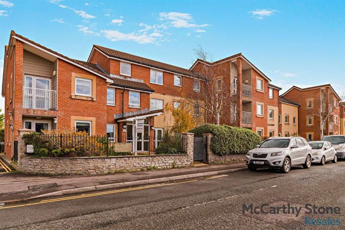 1 Bedroom Flat For Sale In Fussells Court, Station Road, Worle, Weston-Super-Mare, Somerset, BS22