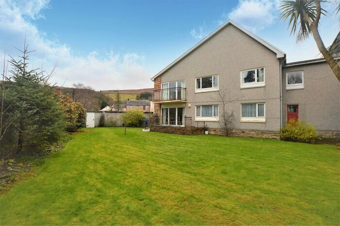 3 Bedroom Flat For Sale In Fairlieburne Flats, Fairlie, Largs, KA29