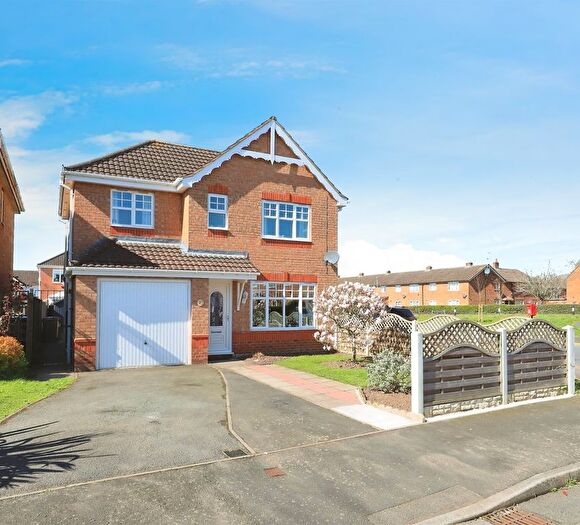 3 Bedroom Detached House For Sale In Woodhampton Close, Stourport-On-Severn, DY13