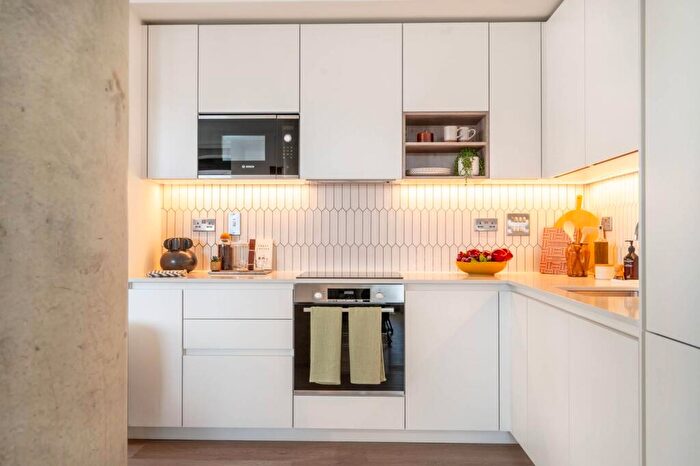 1 Bedroom Flat To Rent In Oasis Way, Wembley, HA9