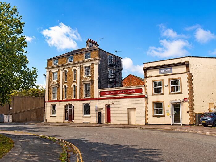 1 Bedroom Property To Rent In Albert Road South, Ocean Village, Southampton, SO14