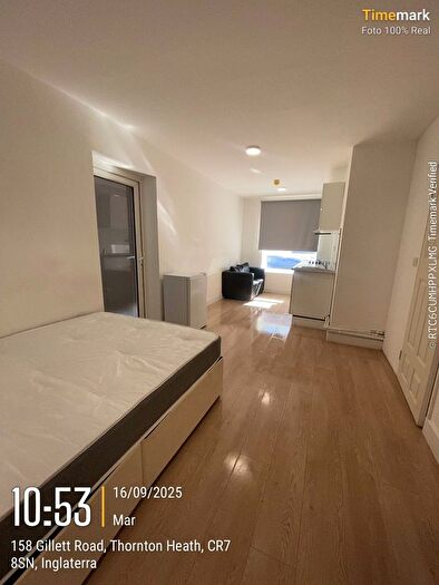 Studio To Rent In Gillet Road, CR7