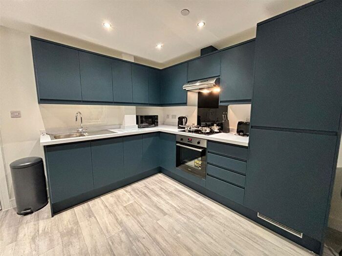 1 Bedroom Flat To Rent In Apartment, Crocus Street, NG2