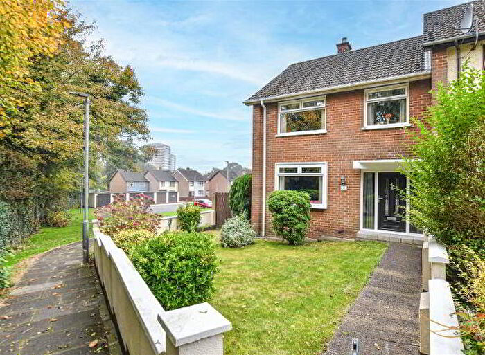 3 Bedroom End Of Terrace House For Sale In Wynthorpe Grove, Newtownabbey, BT37