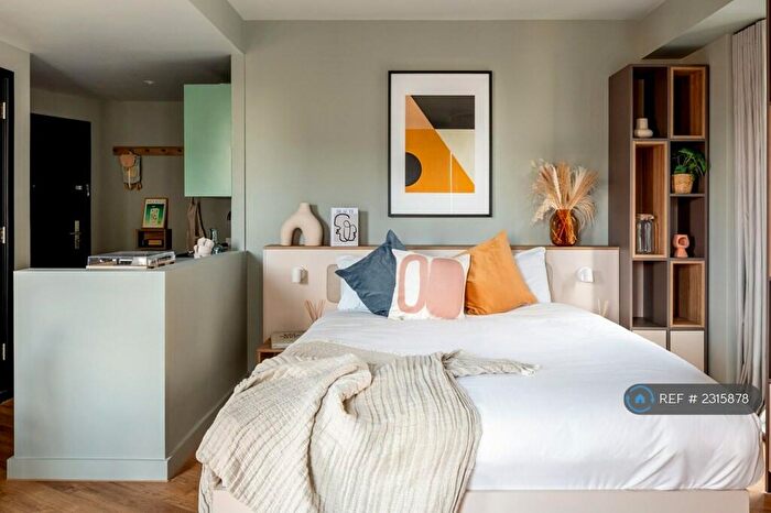 Studio To Rent In First Way, Wembley, HA9